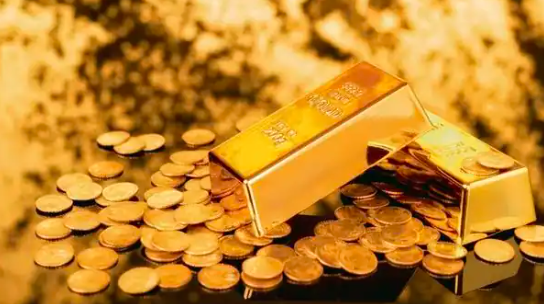 Gold prices decline
